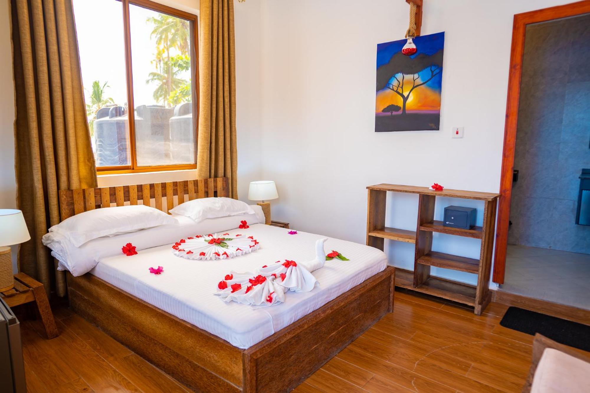 Aurora Guest house 3*
